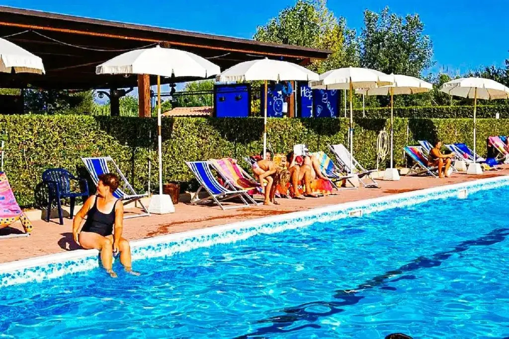 Chalet Grand Charme voor 4 personen op Camping River Village - JoyCasa