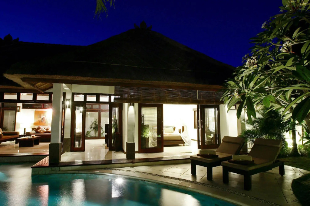 The Maya Seminyak Villas