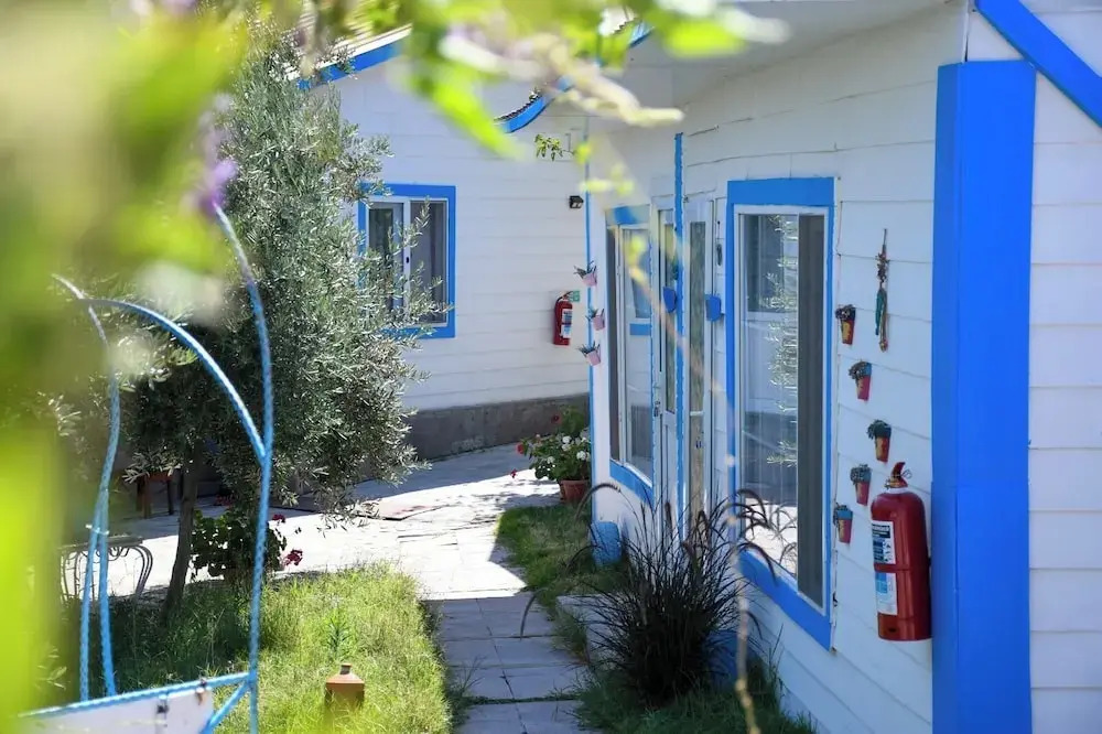 Assostik Otel