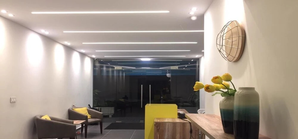B RESIDENCE