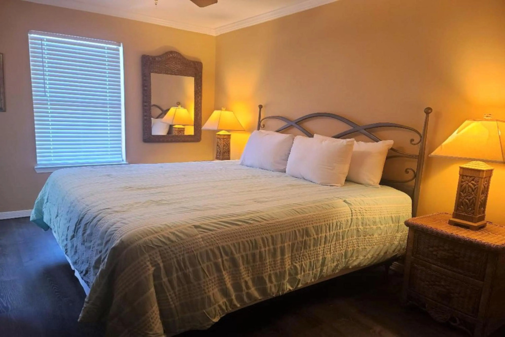 The Beach is Only Steps Away  BEACHFRONT - Sleeps 8