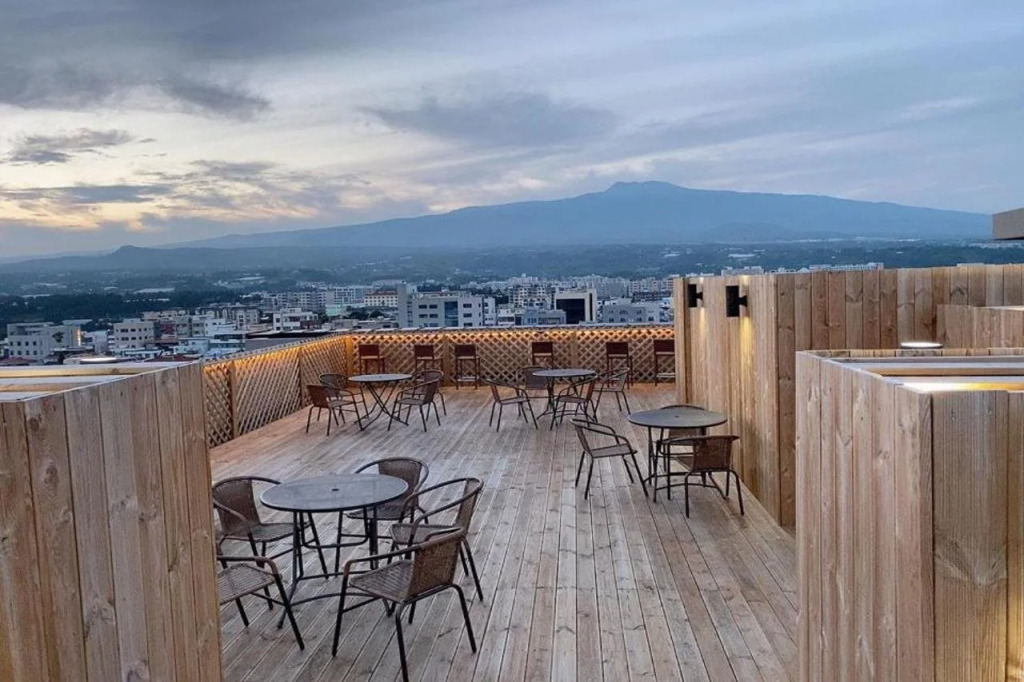 Hotel Rest Seogwipo