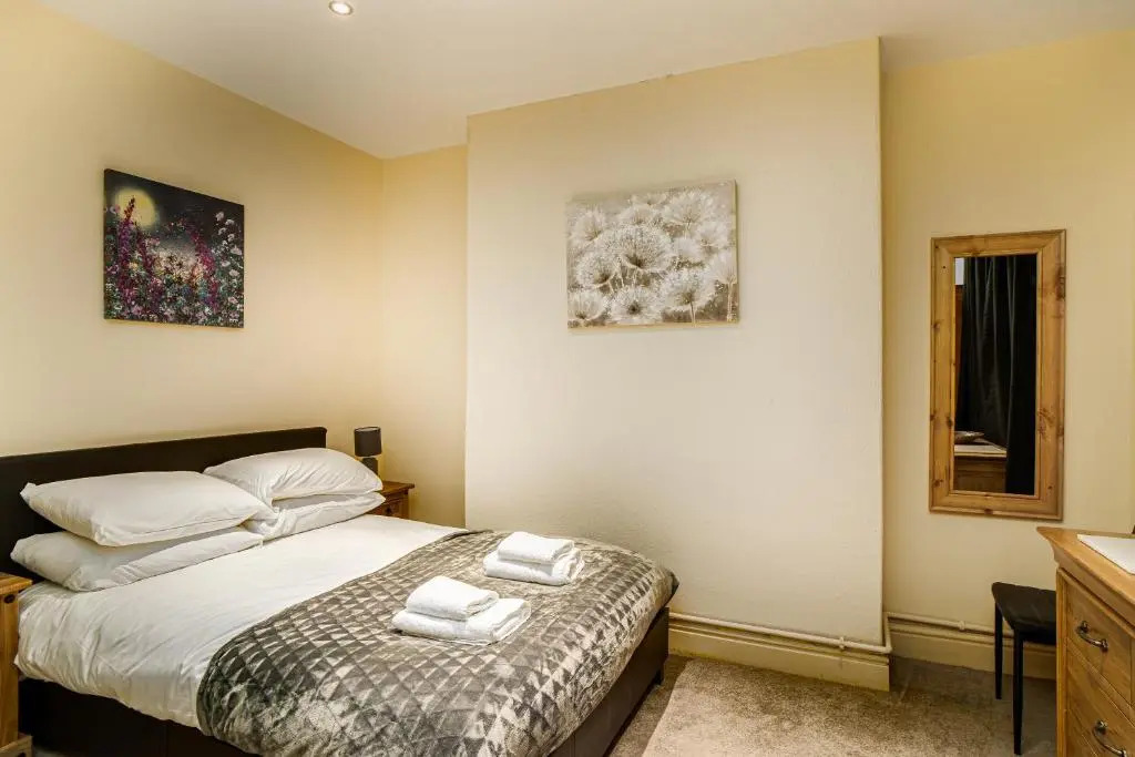Coastal City Rooms - Centre