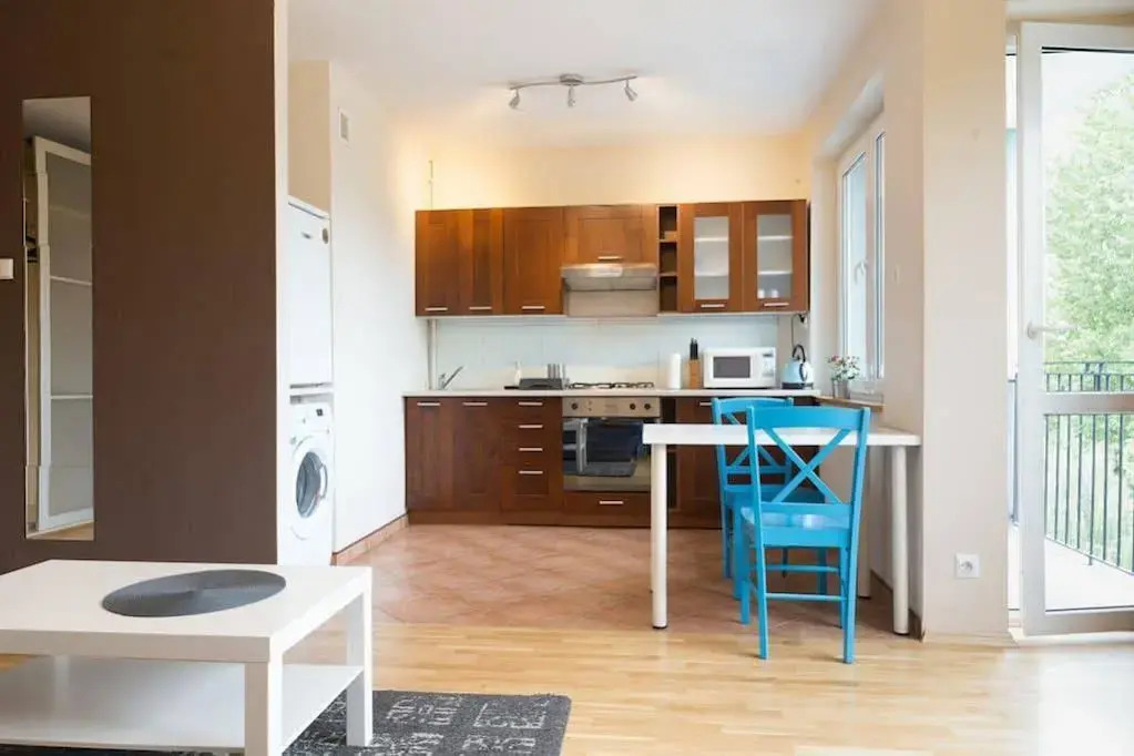 PiotrApartments - Mokotów Broniwoja - Stylish Studio near Metro