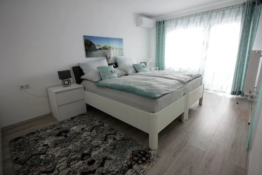 Baum Apartments