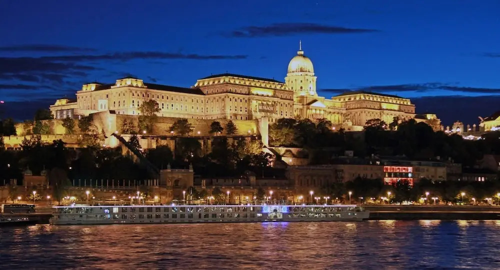 Gellért Budapest Suites