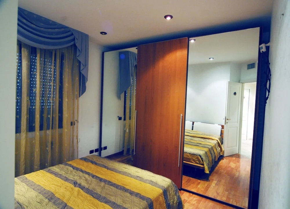 Roma Chic House - Luxury House 4 People - With 2 Bedrooms 2 Bathrooms