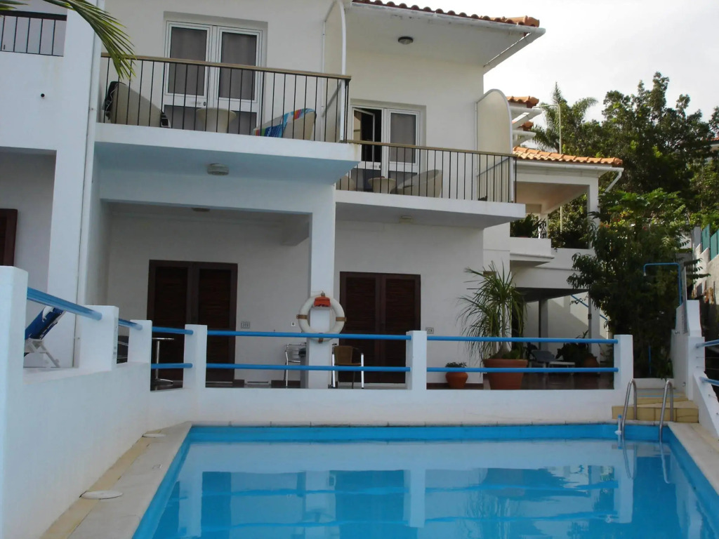 GuestHouse Vila Lusitania