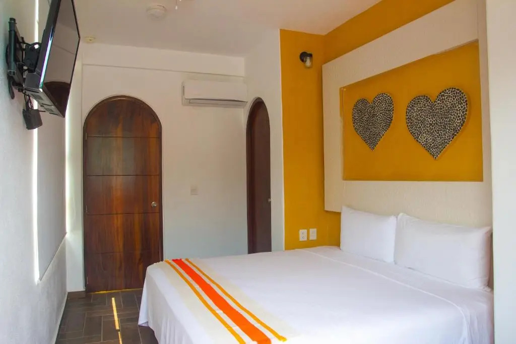 Hotel Happy Beach