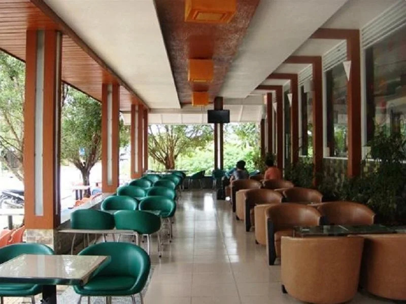 Henry Hotel
