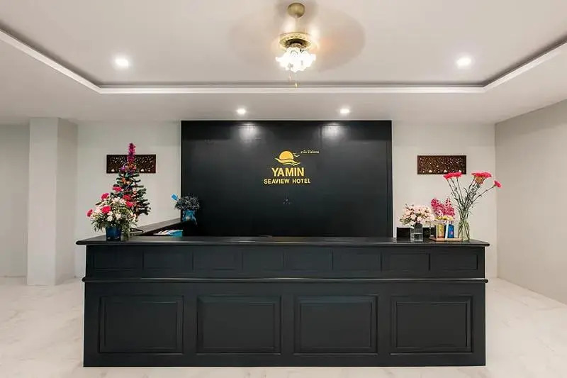 Yamin Seaview Hotel