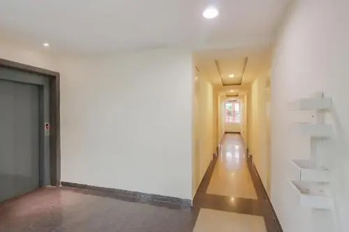 OYO Rooms Kondapur-Gachibowli Road