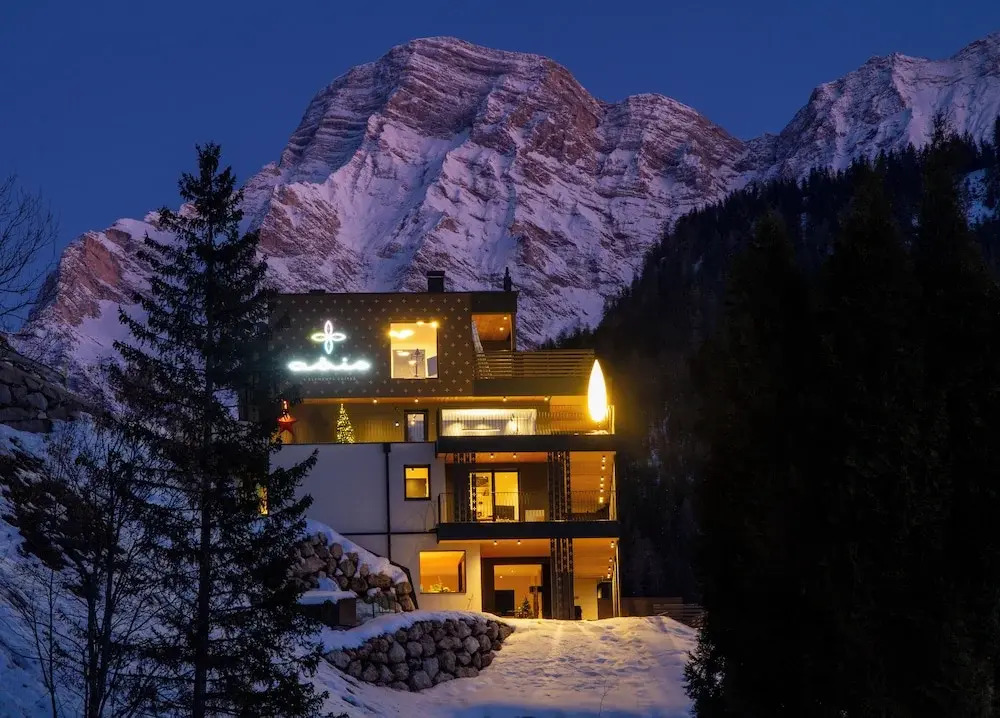 Apartments Aois 4 Elements Suites