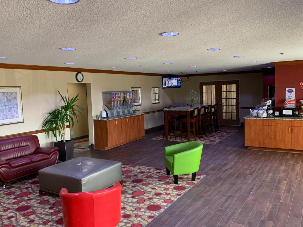 Baymont by Wyndham Evansville North/Haubstadt