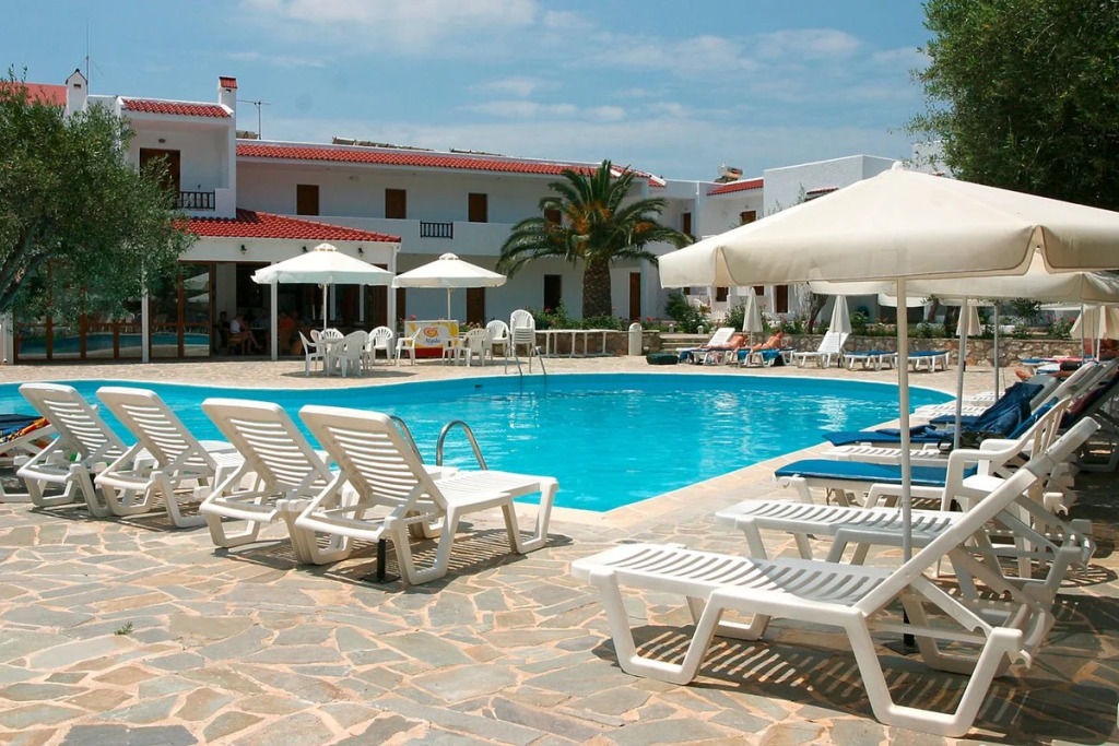 Astron Hotel