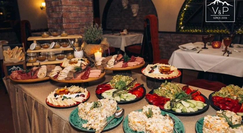 V&P HOTEL & Restaurant