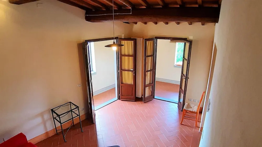 Apartment With 3 Bedrooms in Terranuova Bracciolini, Arezzo, With Wonderful Mountain View, Enclosed Garden and Wifi