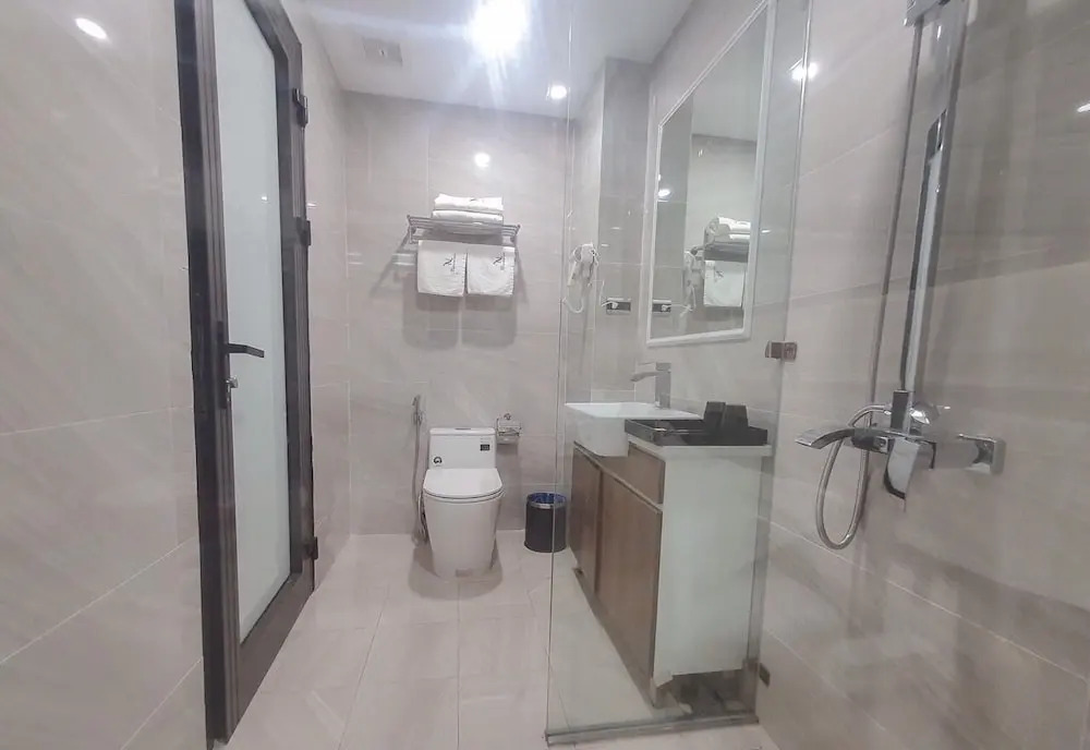 Buu Dien Halong Hotel