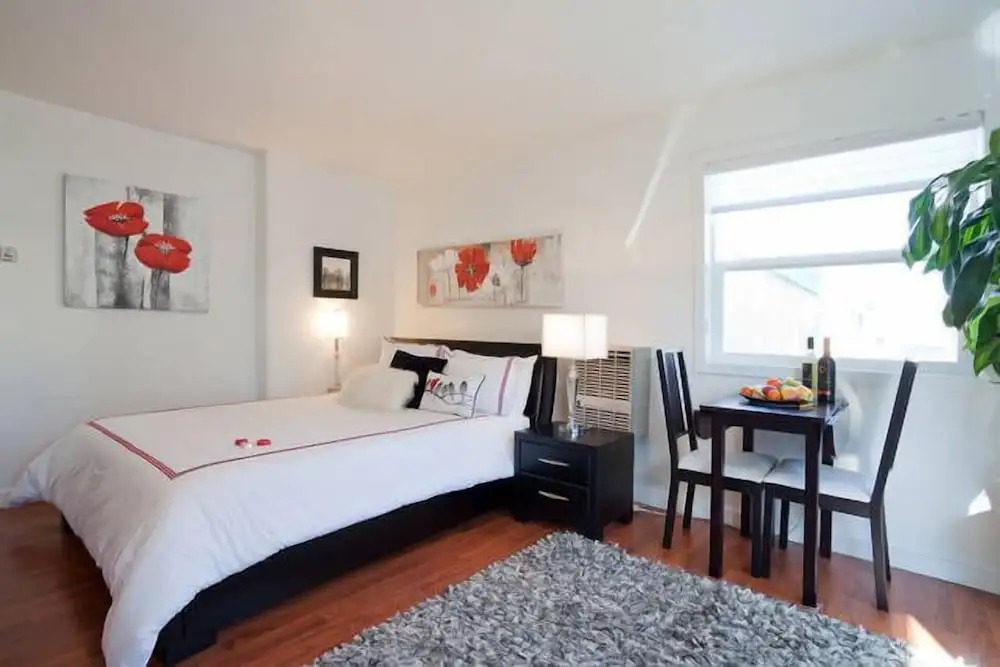 A Float Home B&B in Fisherman’s Wharf