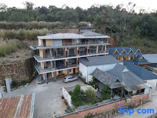 Menghai Hanshan Chinese Inn