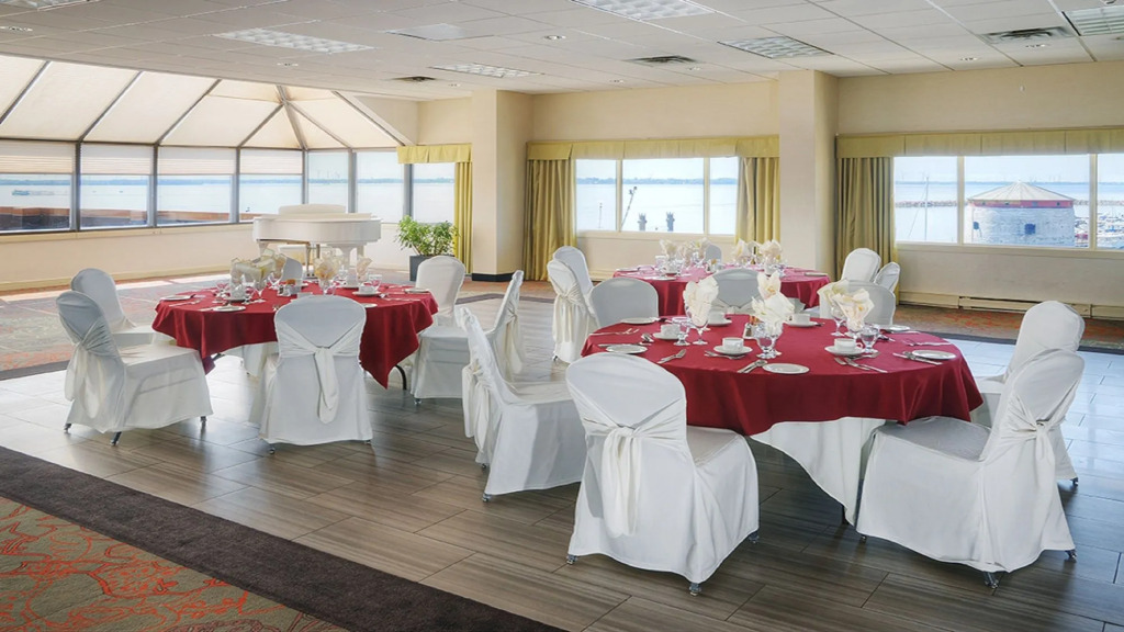 Holiday Inn Kingston - Waterfront by IHG