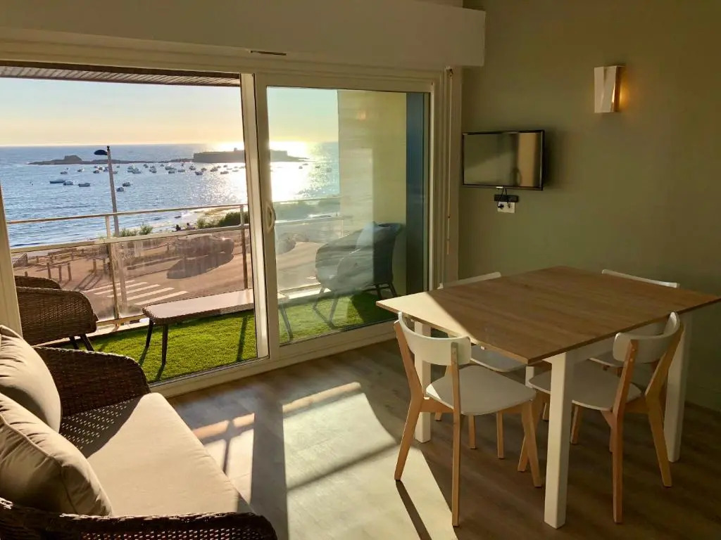 Magnifique duplex super cosy Vue mer 180