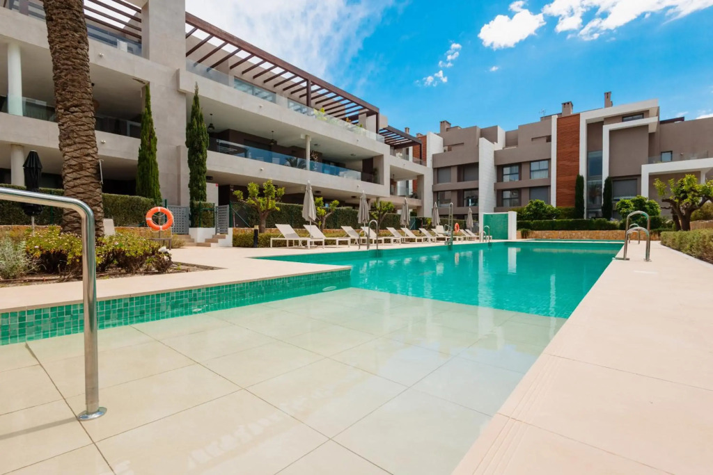 Luxury holiday apartment with 2 bedrooms in Cancelada