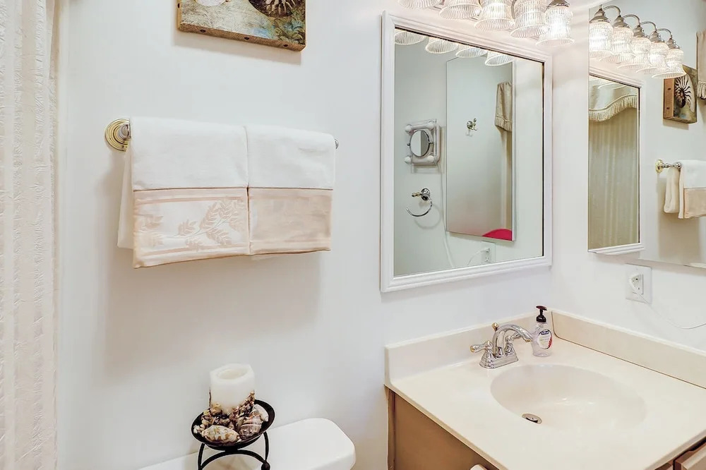 239 Beach City Road Condo Unit 1107