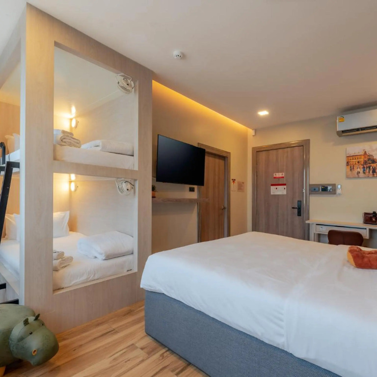 Moose Hotel Chiangmai