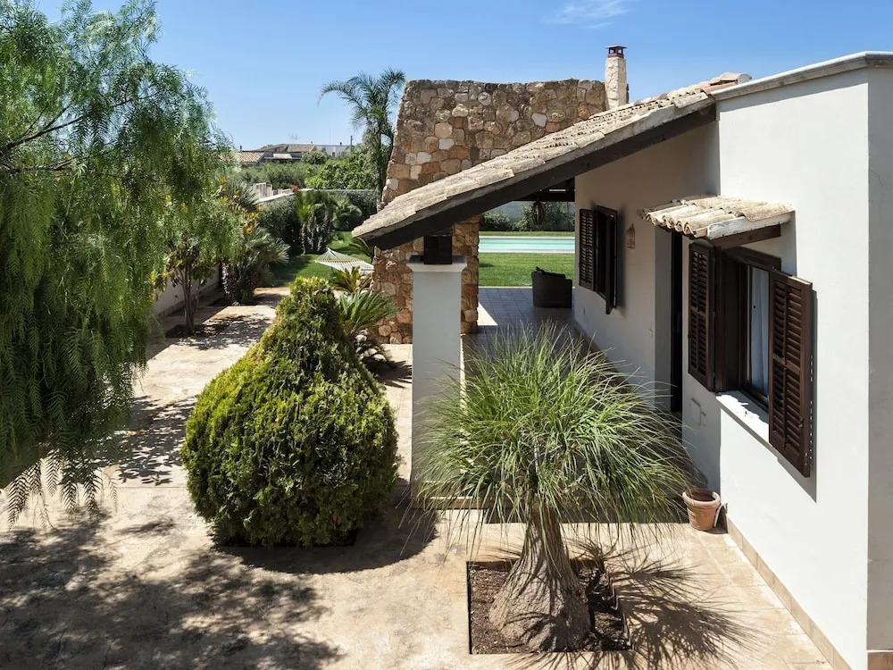 Cozy Villa in Mazara del Vallo With Private Pool