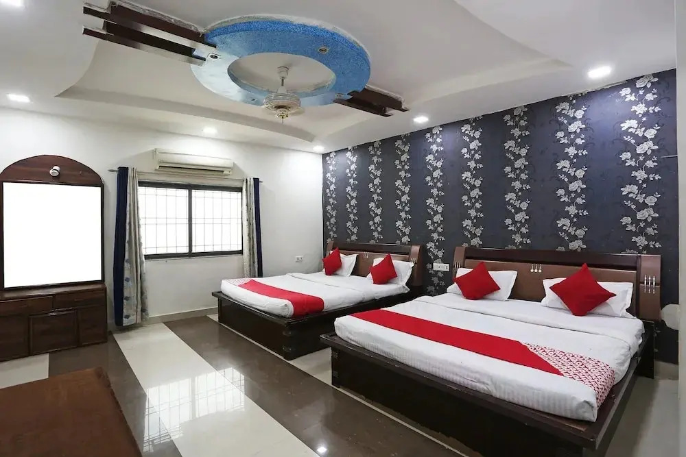 Sibbal Farms By OYO Rooms