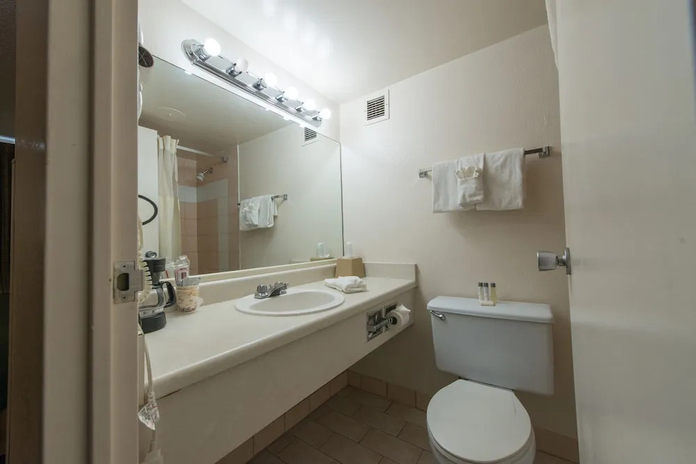 Vacation Inn Phoenix