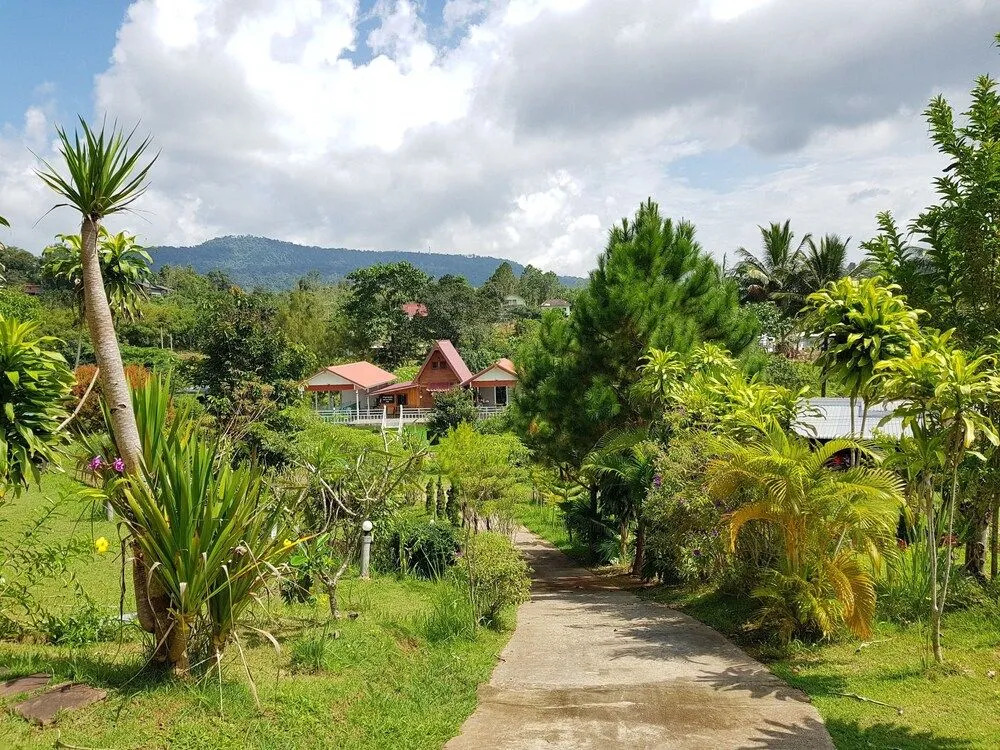 Baan Phanawan Resort