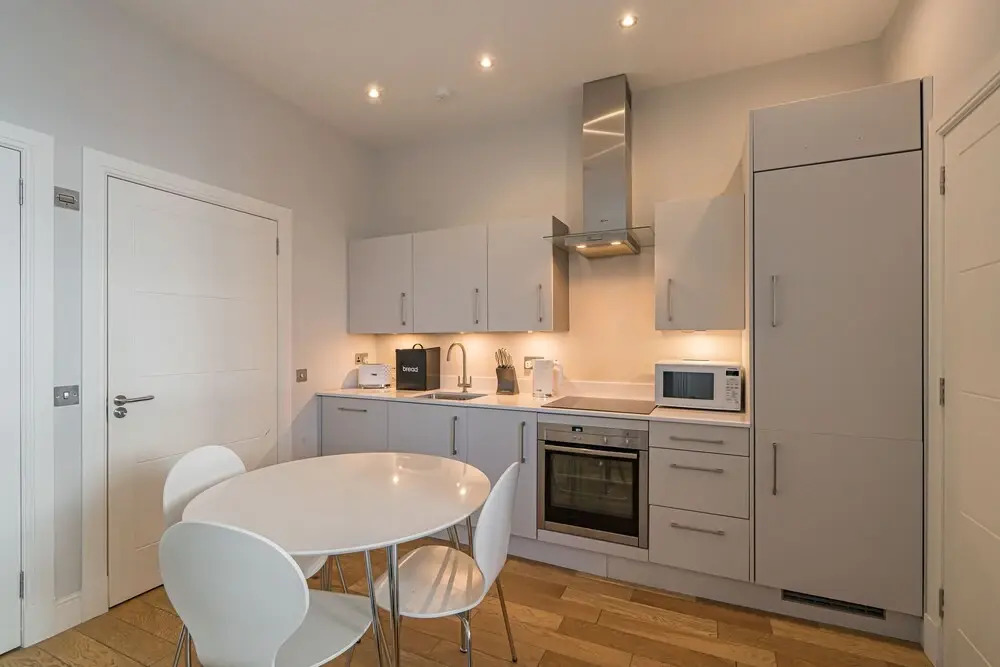 Modern 2BR Mews House