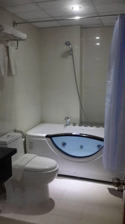 Yadanar Theingi Hotel