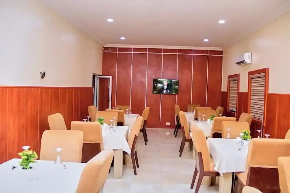 Pali Resort Hotel