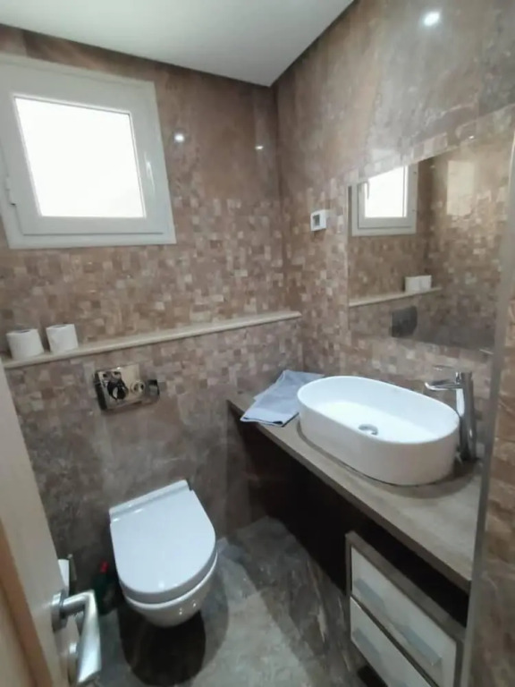 Luxurious 2-bed Apartment in Sidi Daoud, Marsa