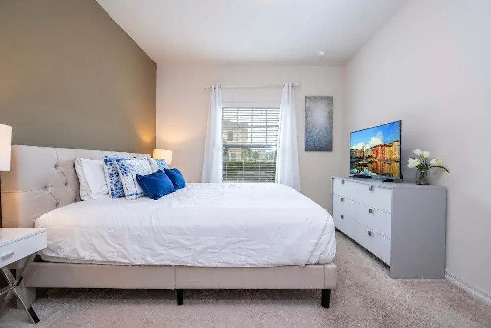 Spacious 4Bd Disney Dream With Resort Access at Lucaya 3210