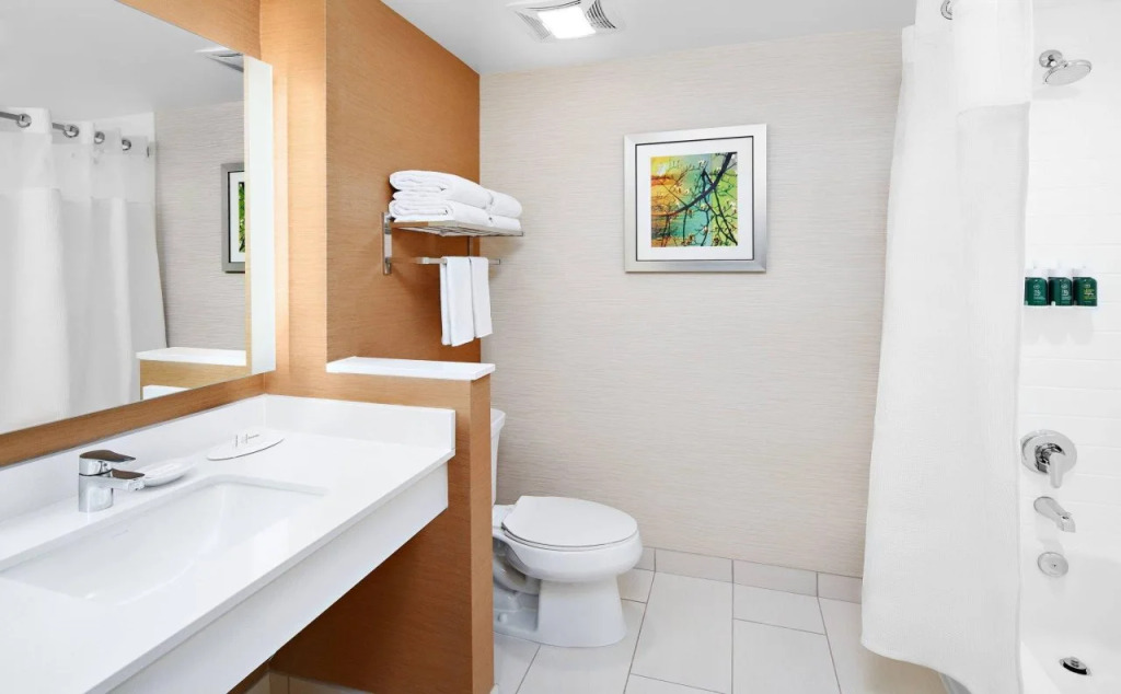 Fairfield Inn & Suites by Marriott Fresno Yosemite International Airport
