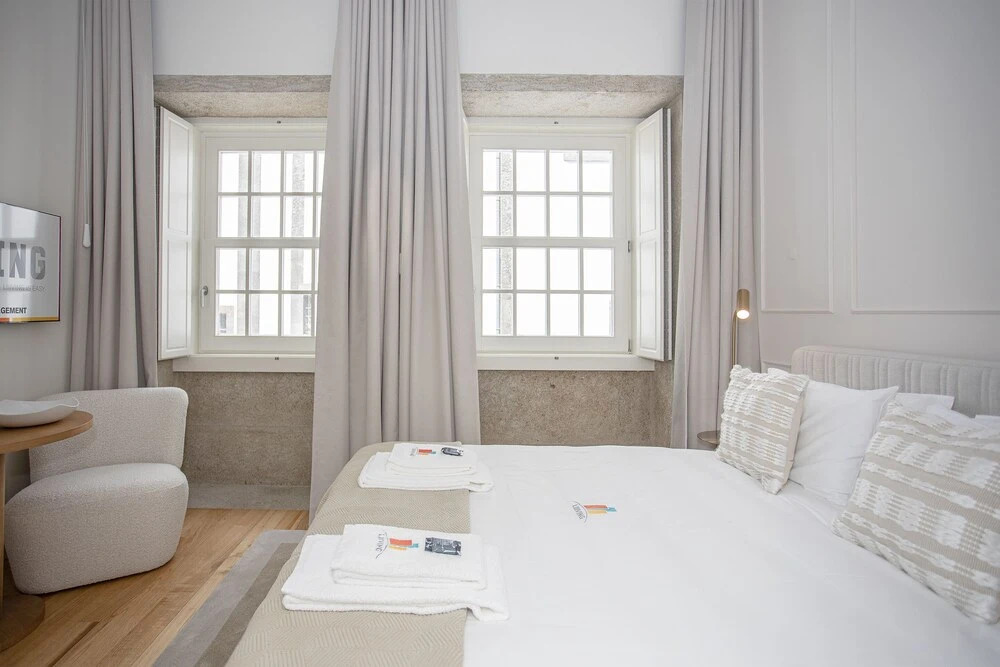 Liiiving - Clérigos Boutique Apartment 2T