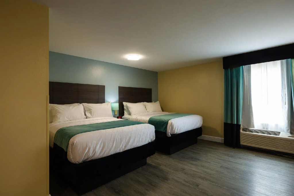 Hawthorn Suites by Wyndham St. Robert