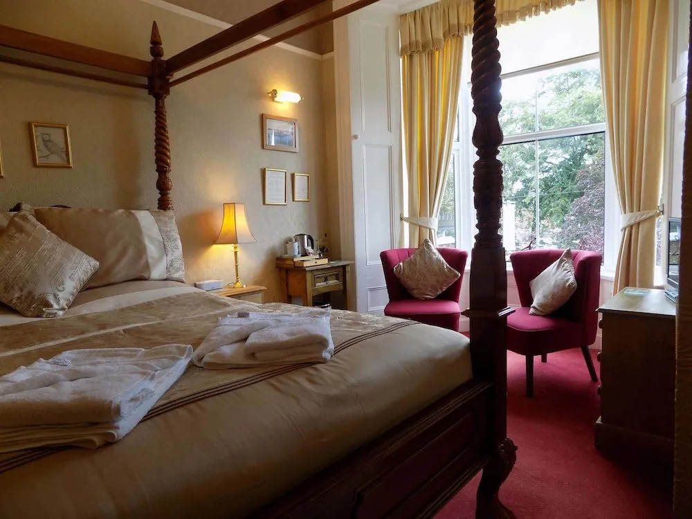 Glendale Guest House