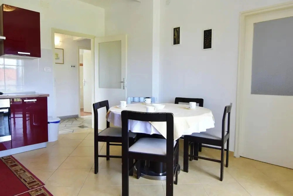 Sea View Apartment in Umag