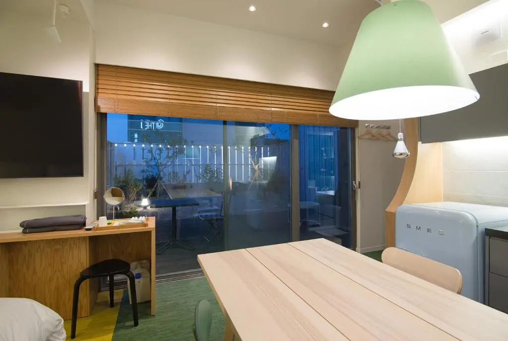 BLO BY BLO HOTEL