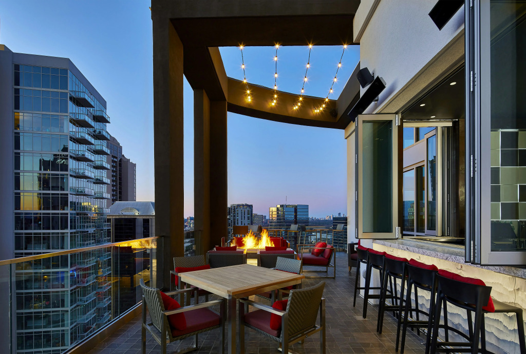 Hampton Inn & Suites Atlanta Airport West Camp Creek Pkwy