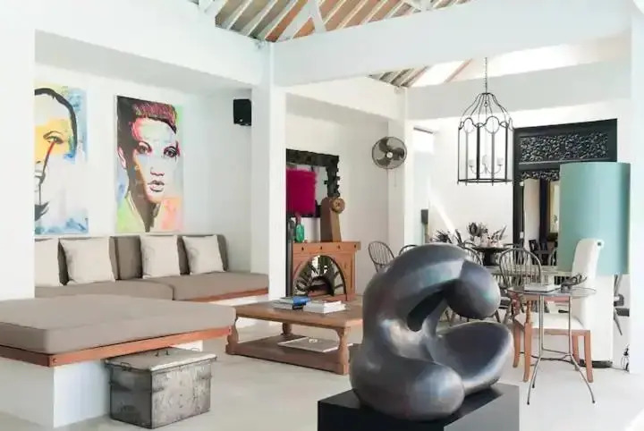 Villa Seminyak 6 Bedrooms
