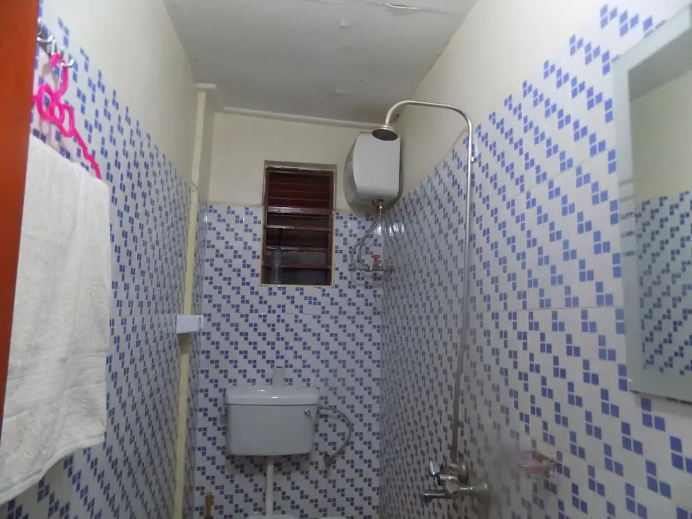 Hotel B Plus