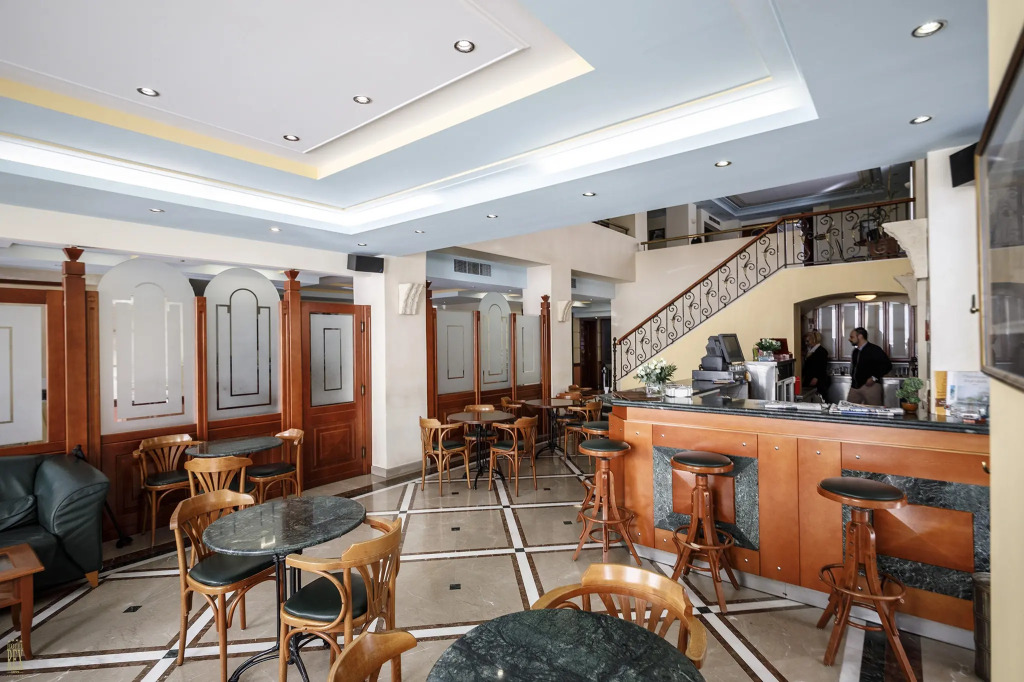 Rex Hotel
