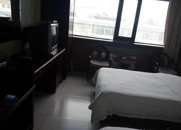 Xushui Yunfeng Inn