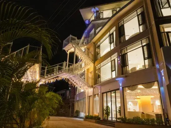 Yuge RIVER VIEW Design Art Villa (Xishuangbanna Jinghong Gaozhuang Xishuangjing)